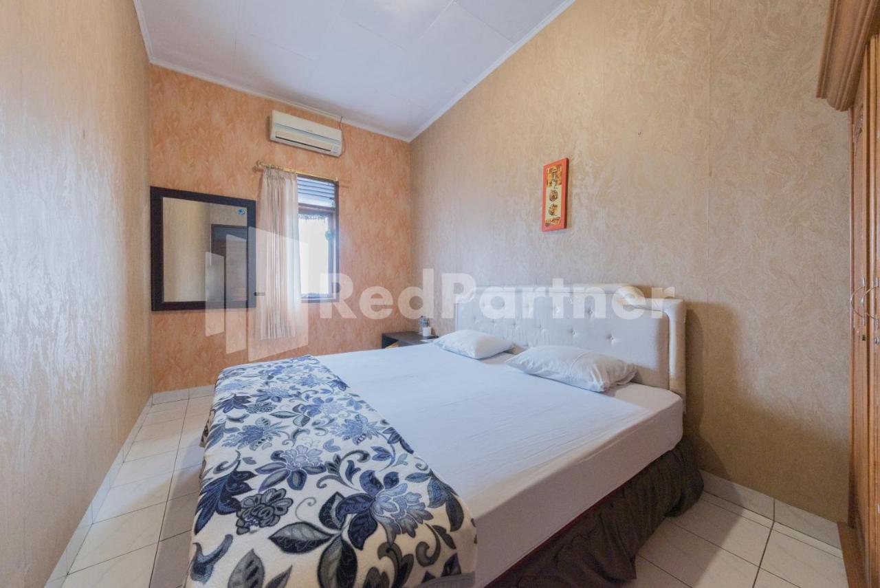 Orange Home Syariah Sukajadi Бандунг Екстер'єр фото