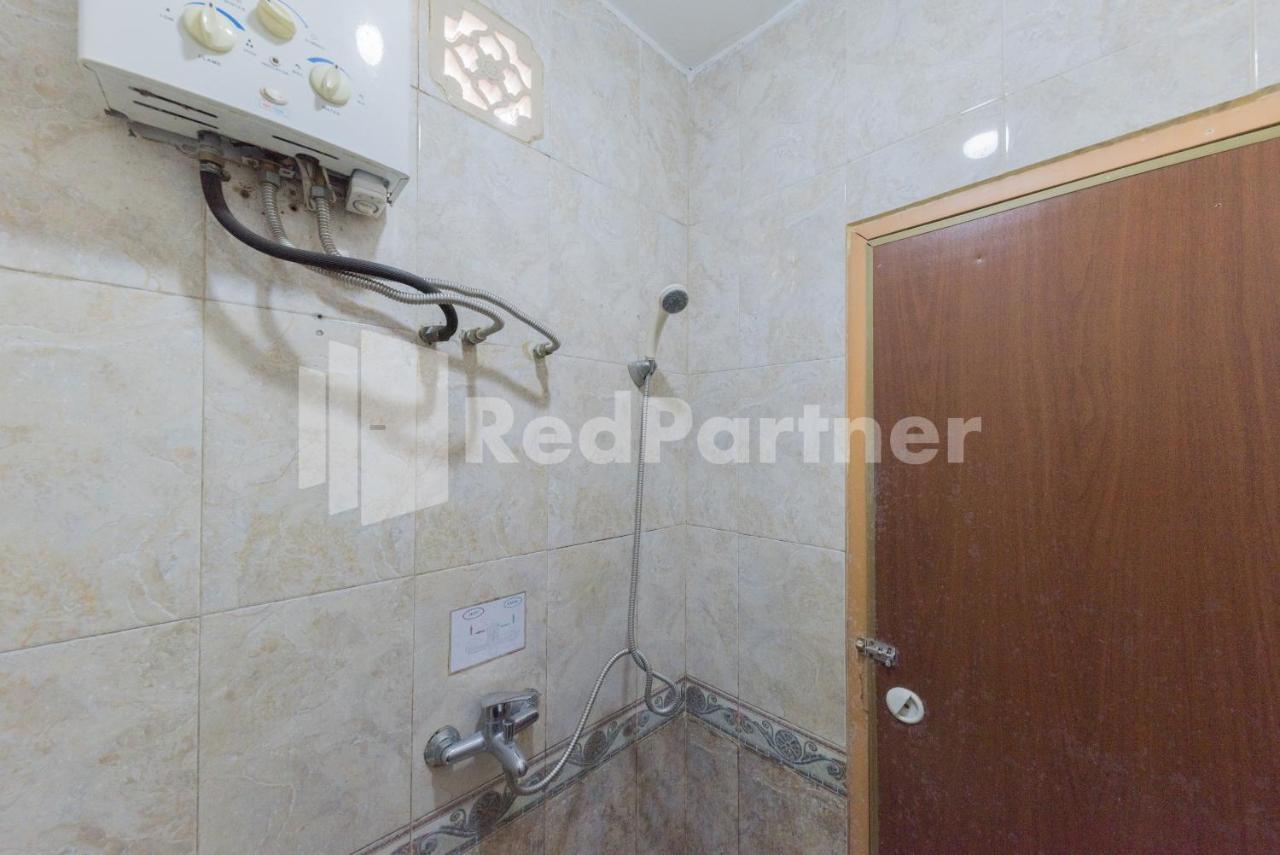Orange Home Syariah Sukajadi Бандунг Екстер'єр фото